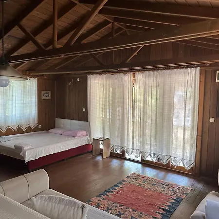 Hotel de apartamente Angel Camping *